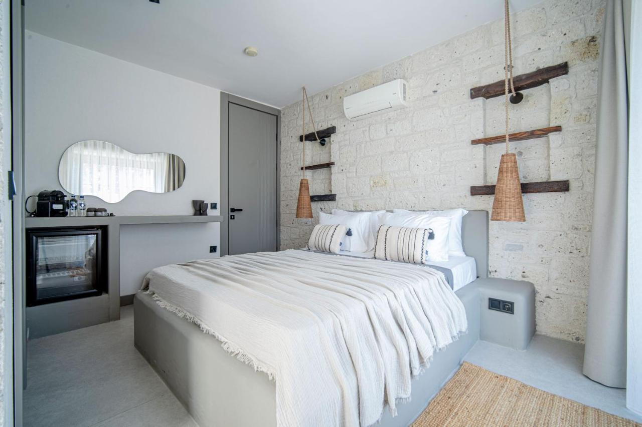 Derin Alacati (Adults Only) Buitenkant foto