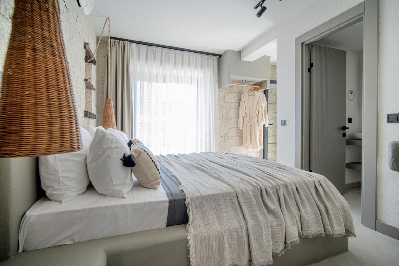 Derin Alacati (Adults Only) Buitenkant foto