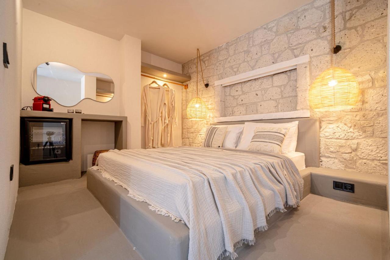 Derin Alacati (Adults Only) Buitenkant foto
