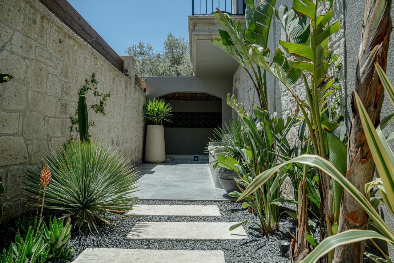 Derin Alacati (Adults Only) Buitenkant foto