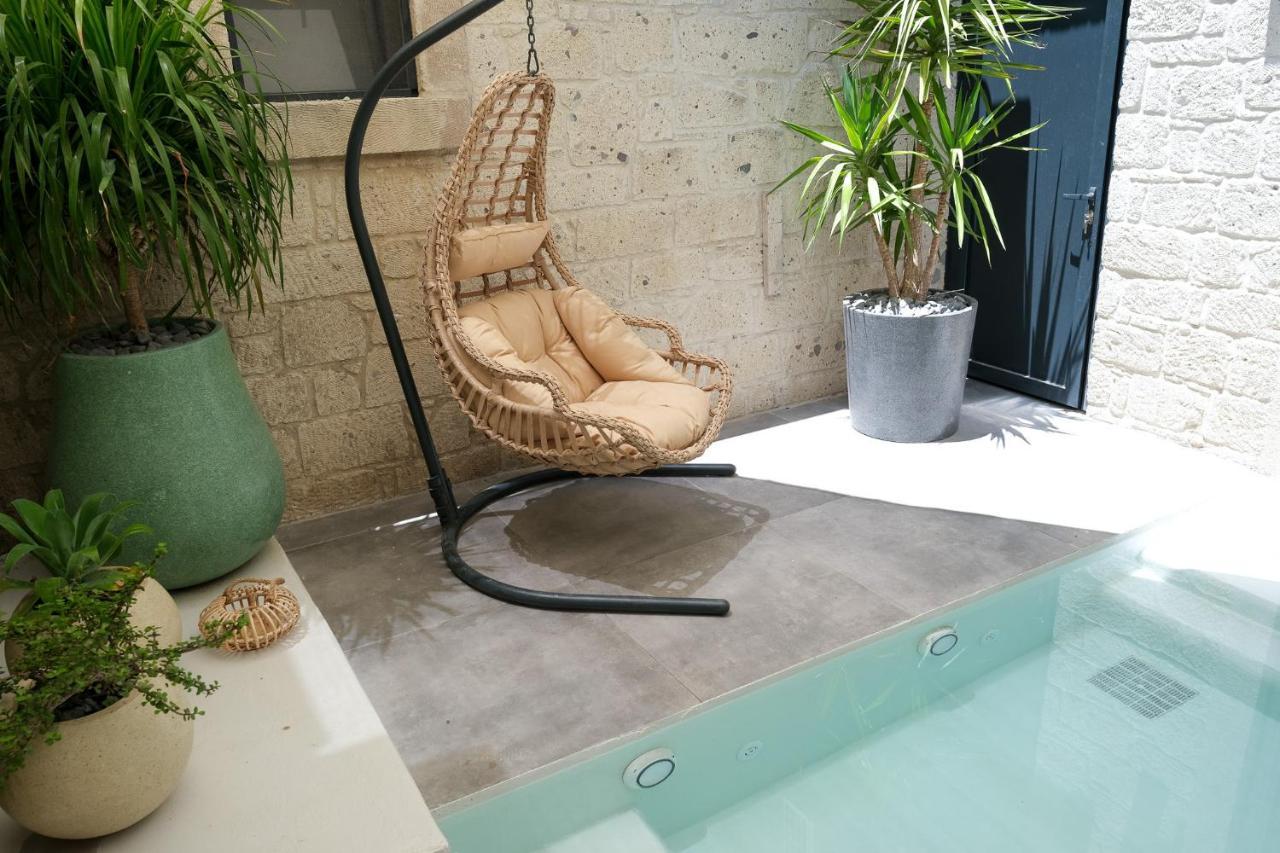 Derin Alacati (Adults Only) Buitenkant foto