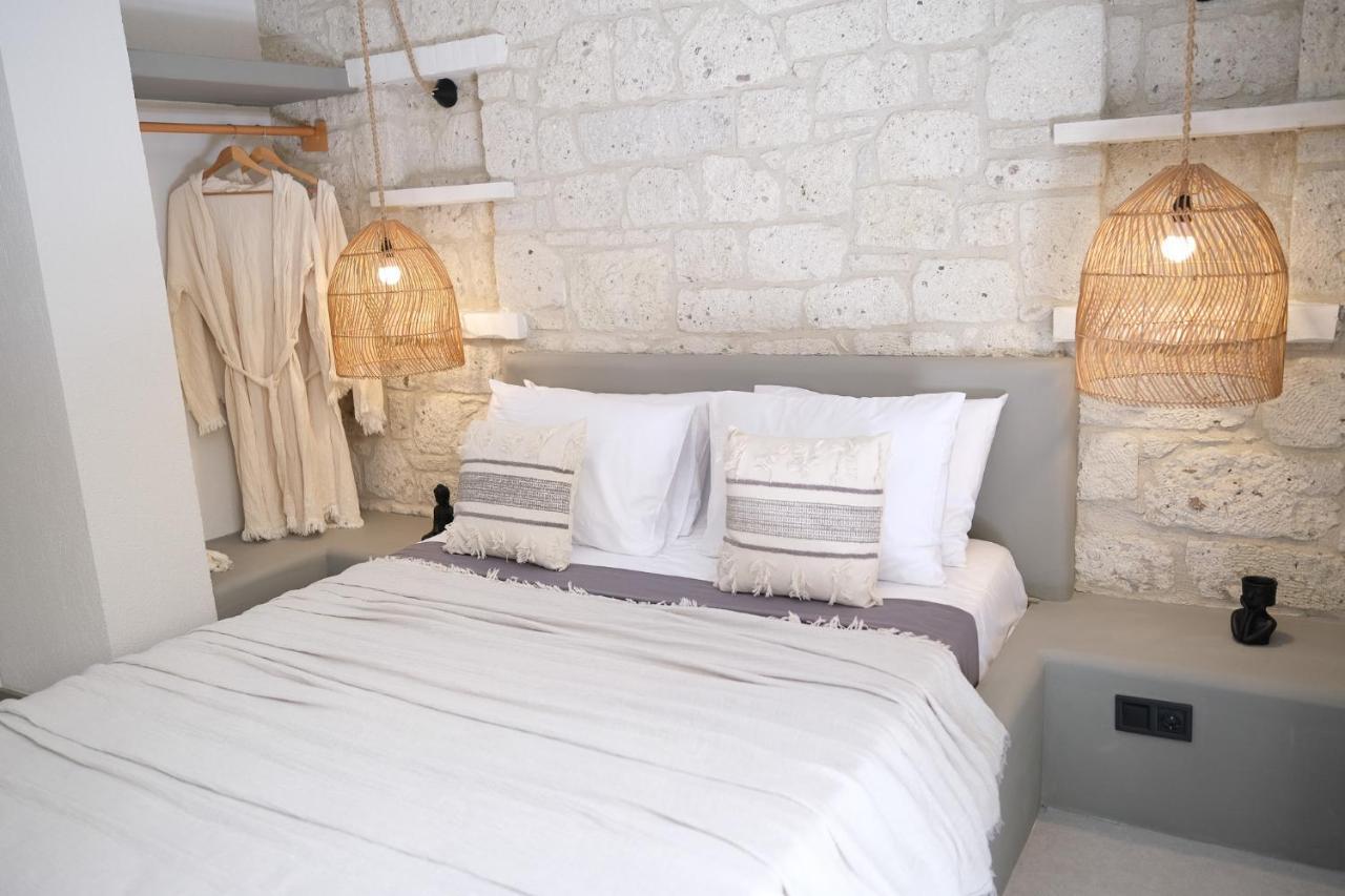 Derin Alacati (Adults Only) Buitenkant foto
